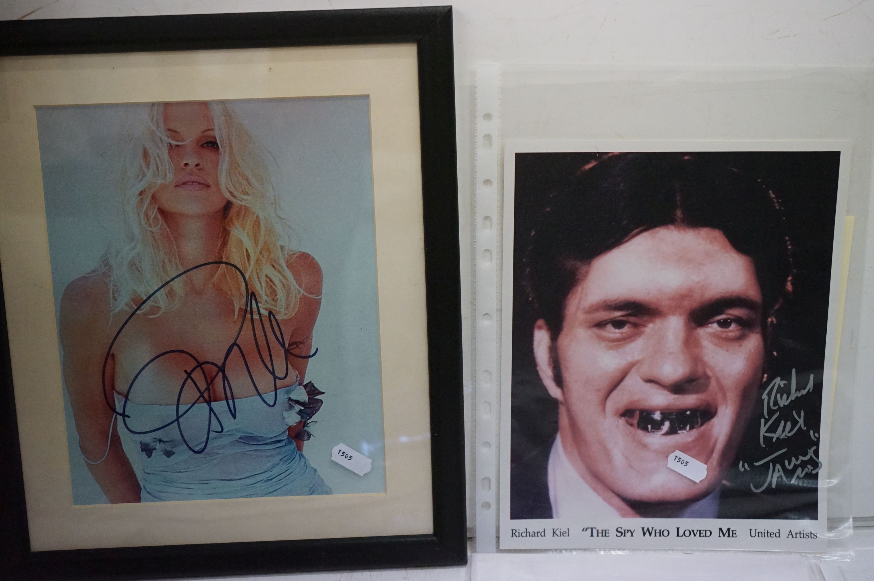 Collection of James Bond memorabilia to include a Richard Kiel signed photograph, Roger Moore signed - Image 6 of 6