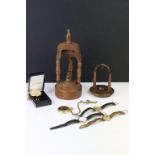 Carved wooden pocket watch holder stand; a wood-effect pocket watch holder stand, Ingersoll quartz