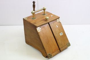 Early 20th century oak coal scuttle with brass mounts, reeded handle & scoop, converted to a storage