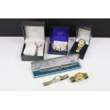 Group of watches to include Seiko 5 gentlemen's wrist watch in box, a loose Seiko 5 watch, ladies