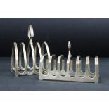 Two silver toast racks, one of seven bar form, makers Marson & Jones, Birmingham 1933, length approx