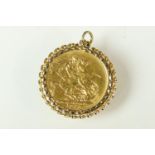 Full sovereign coin pendant, Victoria 1891, 9ct gold mount