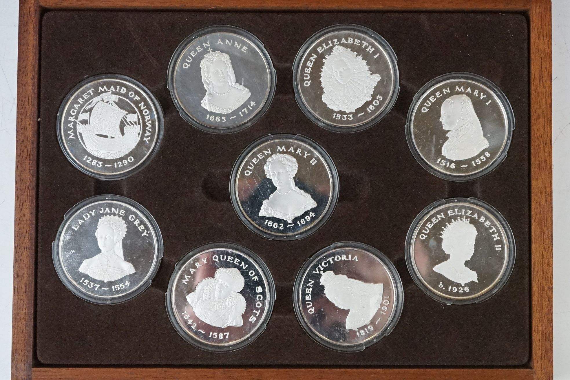 A Birmingham Mint 'Queens of the British Isles' fully hallmarked sterling silver medallion set, a - Image 2 of 4