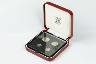 A United Kingdom Royal Mint 1989 Silver Maundy Money Set Of Four Coins Within Red Display Case.