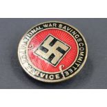 A British World War One National War Savings Committee Collar / Lapel Badge.