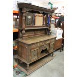 Victorian Oak Mirrored Back Sideboard, the arrangement of three drawers and two cupboard doors