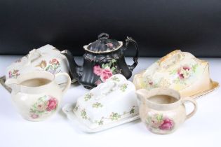 Collection of mixed ceramics, 19th century onwards, to include six cheese dishes & covers (featuring