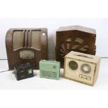 Art Deco wooden radio by Pye Radio Ltd of Cambridge, of sunburst design (approx 47.5cm high),