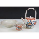 Japanese Imari teapot & cover with high loop handle and floral decoration (approx 18cm high),