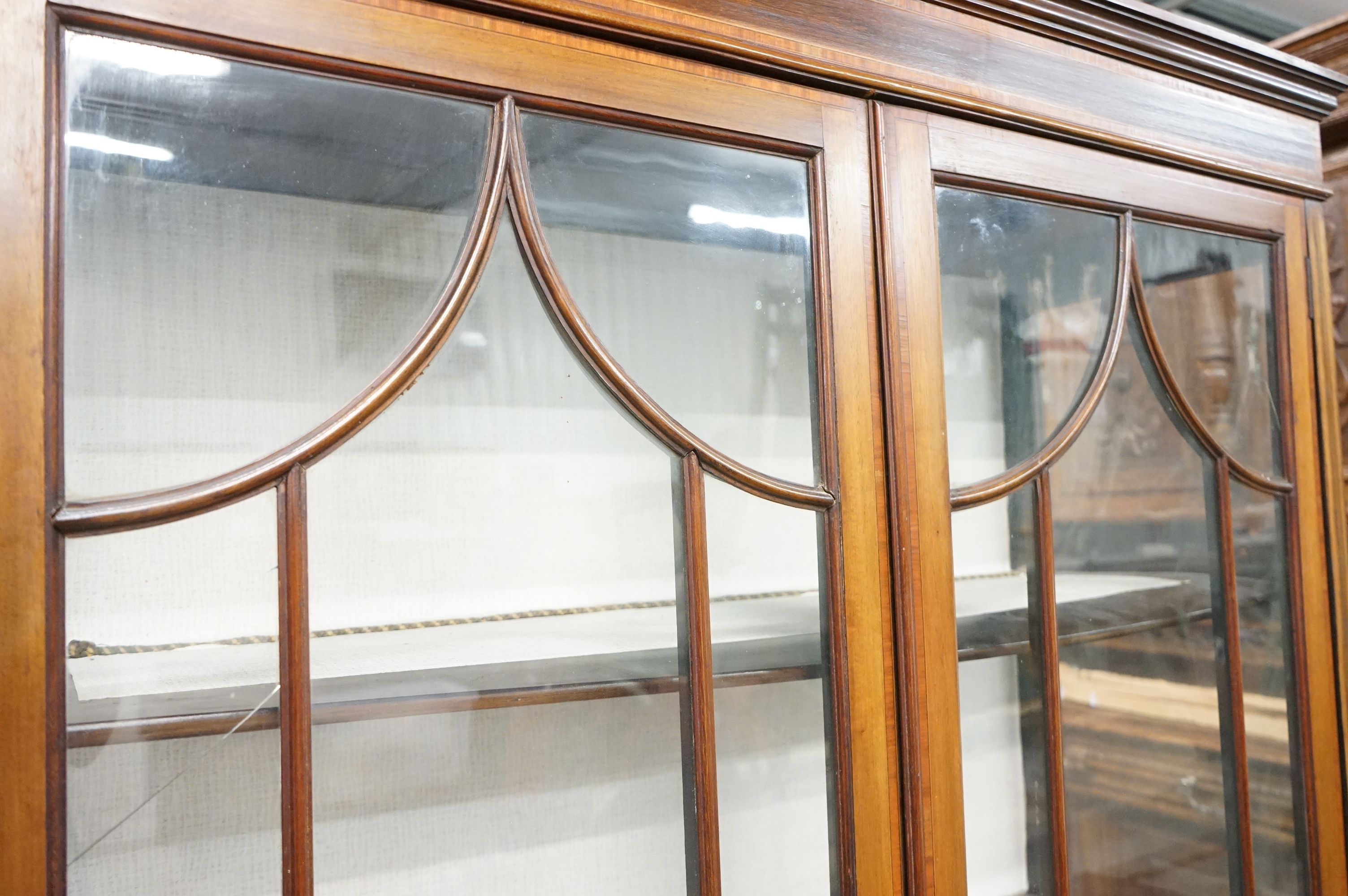 Edwardian Mahogany Inlaid Display Cabinet, the two glazed doors opening to two shelves, with two - Image 4 of 10