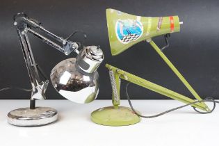 Herbert Terry & Sons Ltd mid 20th C green enamel anglepoise desk lamp, model 90; together with a