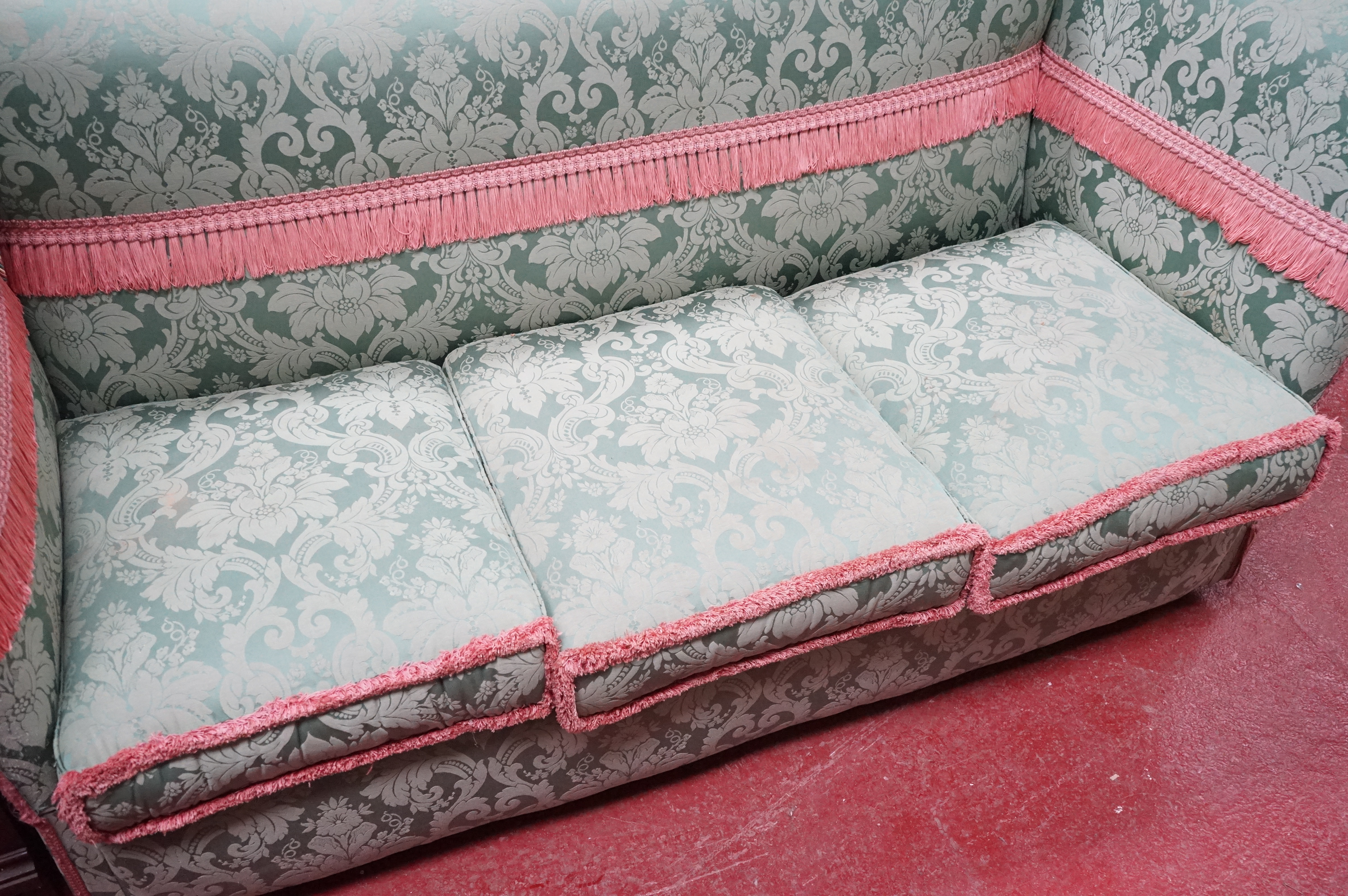 Knole style Green Upholstered Drop End Sofa with square back - Image 3 of 16