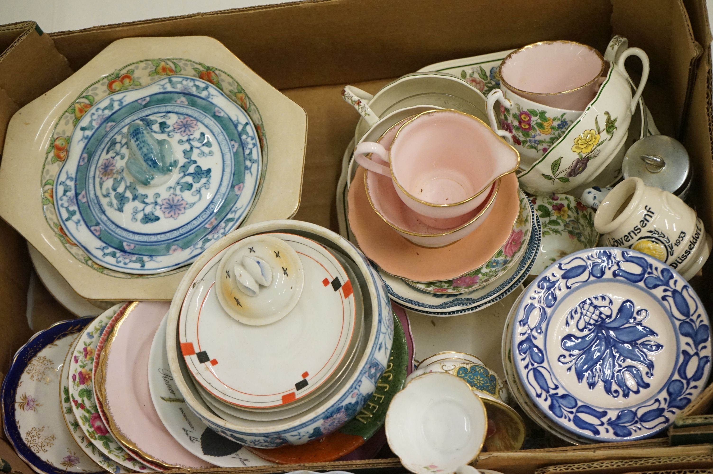 Large collection of mixed ceramics, featuring 19th century and Art Deco examples, to include - Image 3 of 4