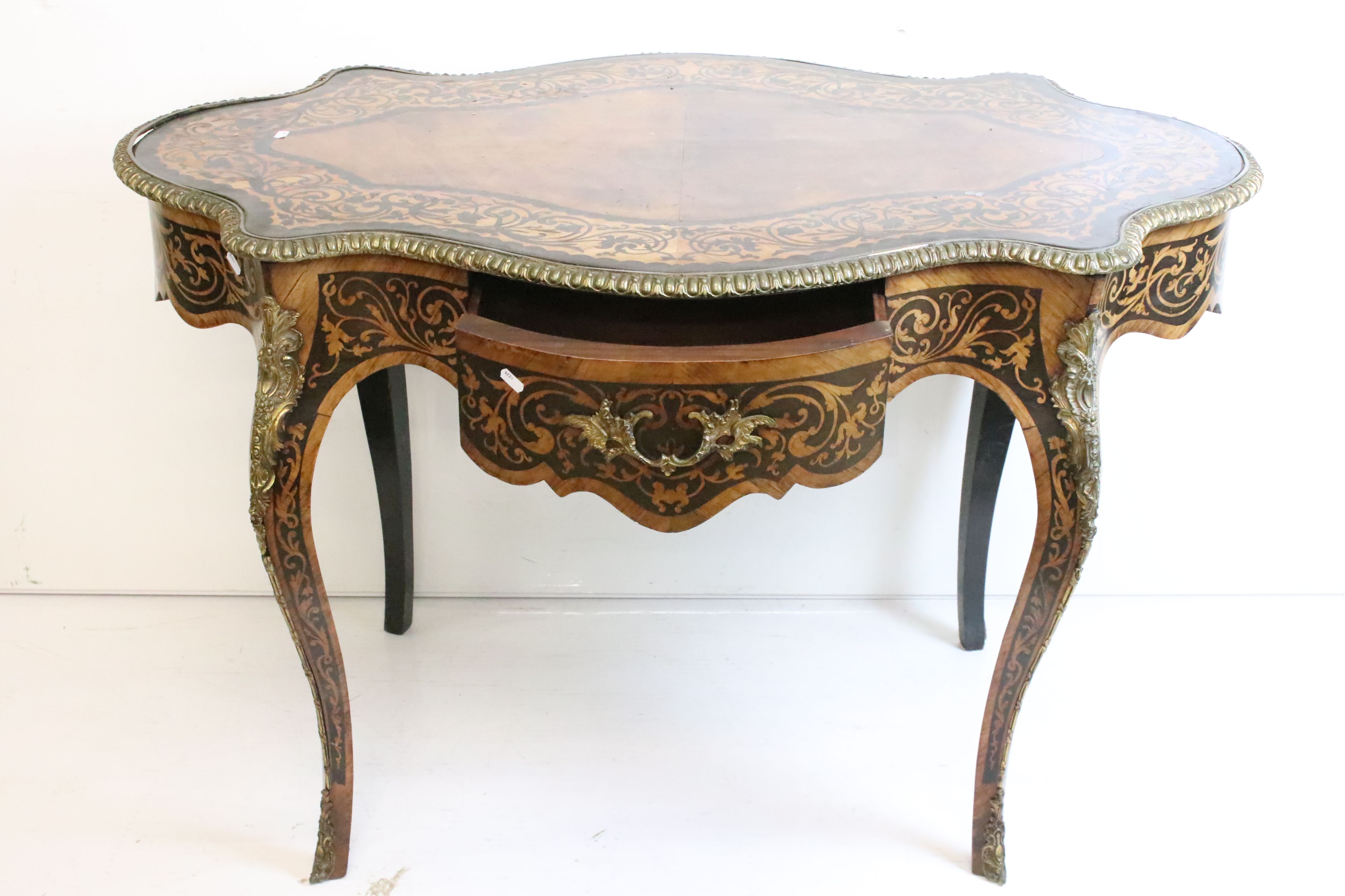 French Louis XVI style Walnut and Kingwood Marquetry Inlaid Centre Table, the shaped oval top with - Image 5 of 9