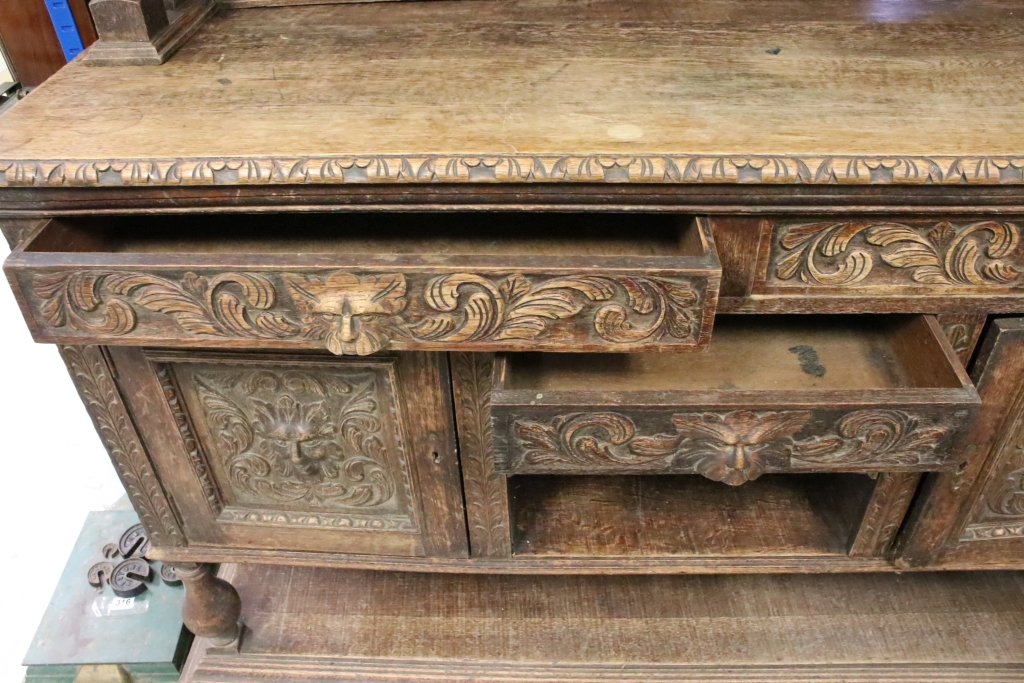 Victorian Oak Mirrored Back Sideboard, the arrangement of three drawers and two cupboard doors - Image 6 of 12