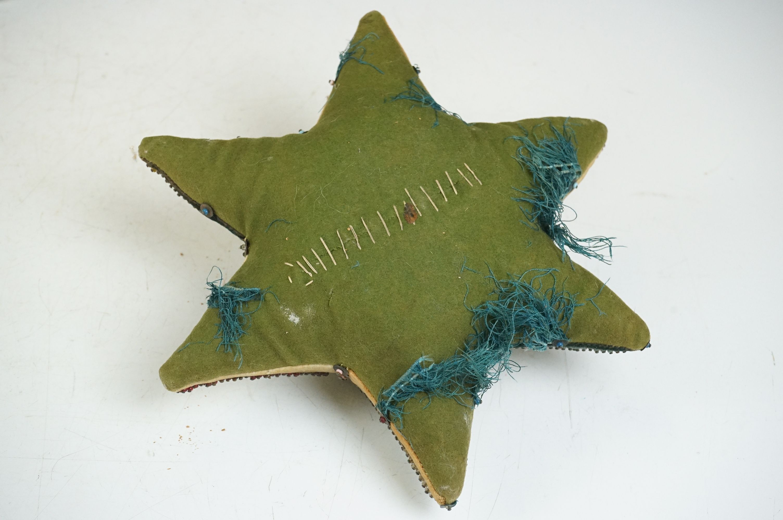 Two 19th Century Victorian beaded pin cushions to include a blue velvet cushion with foliate bead - Image 8 of 11