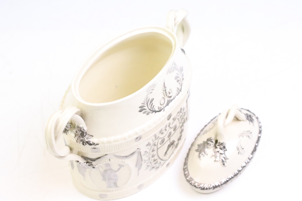 Edwardian Leeds pottery commemorative creamware tea service for the Royal Visit to Leeds on 7 July - Image 8 of 15