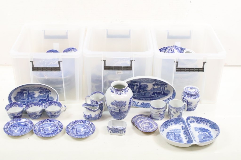 Large Spode Italian blue and white dinner service to include six round dishes, six tea cups and