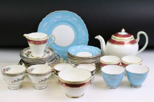 Collection of 20th century tea sets / part tea sets to include Coalport 'Ming Rose', Wedgwood (