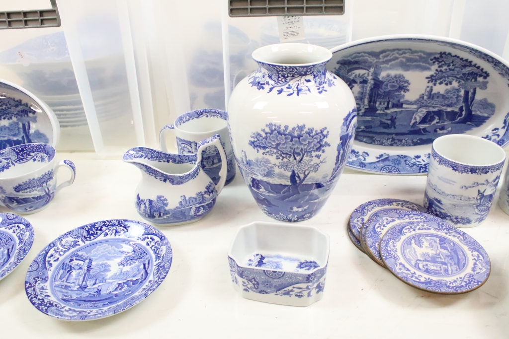 Large Spode Italian blue and white dinner service to include six round dishes, six tea cups and - Image 4 of 12