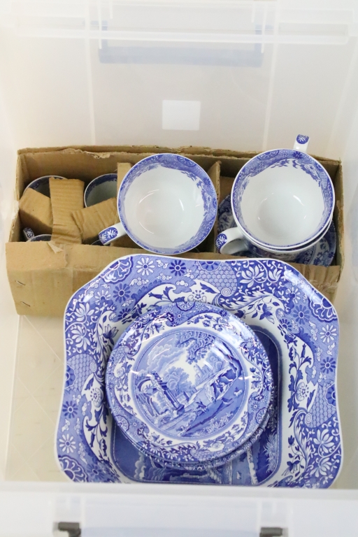 Large Spode Italian blue and white dinner service to include six round dishes, six tea cups and - Image 6 of 12