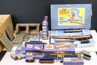Large quantity of Hornby Dublo / O gauge / OO gauge model railway to include 2 x boxed Hornby