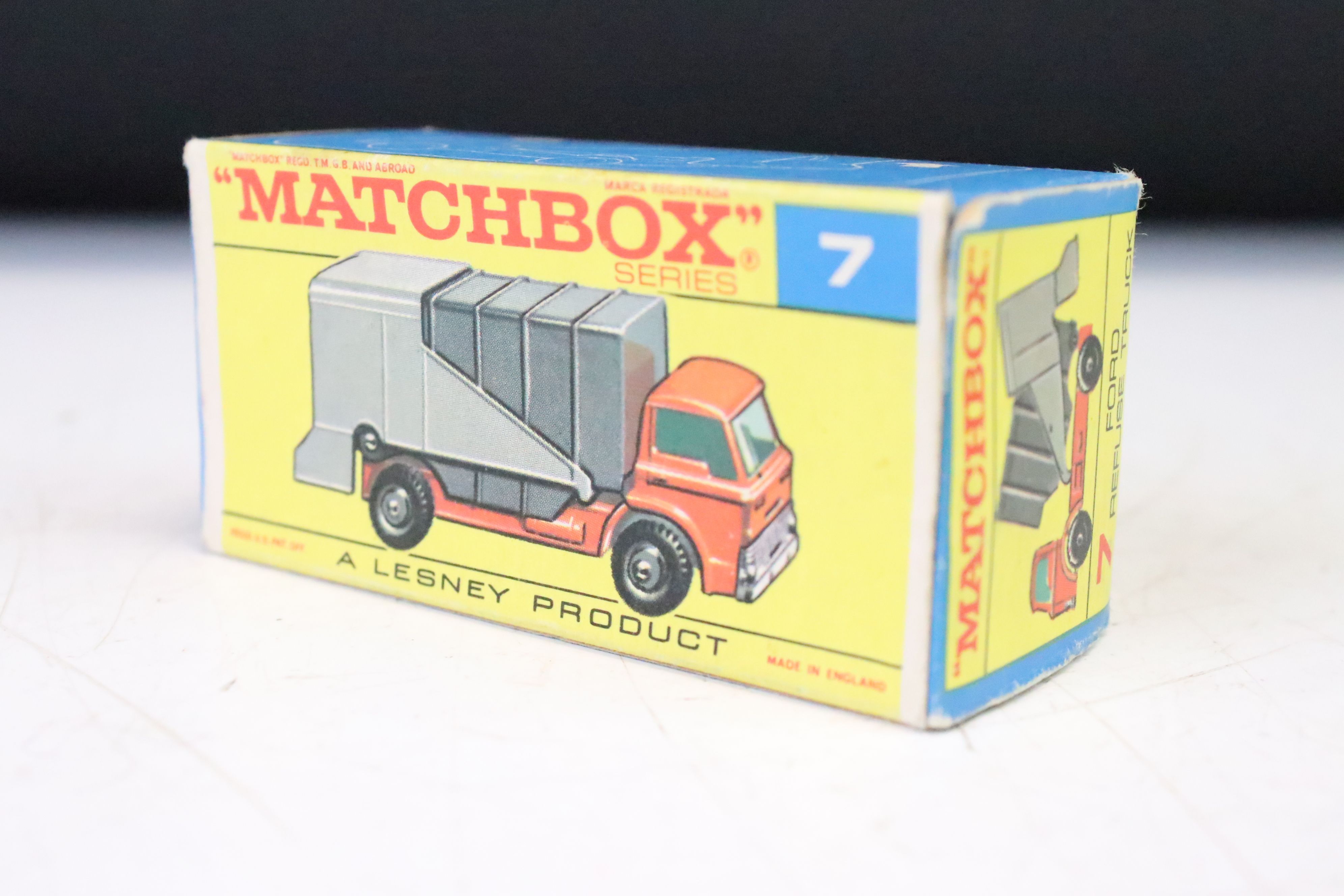 10 Boxed Matchbox 75 Series diecast models to include 51 8 Wheel Tipper, 2 x 47 DAF Tipper Container - Image 13 of 33