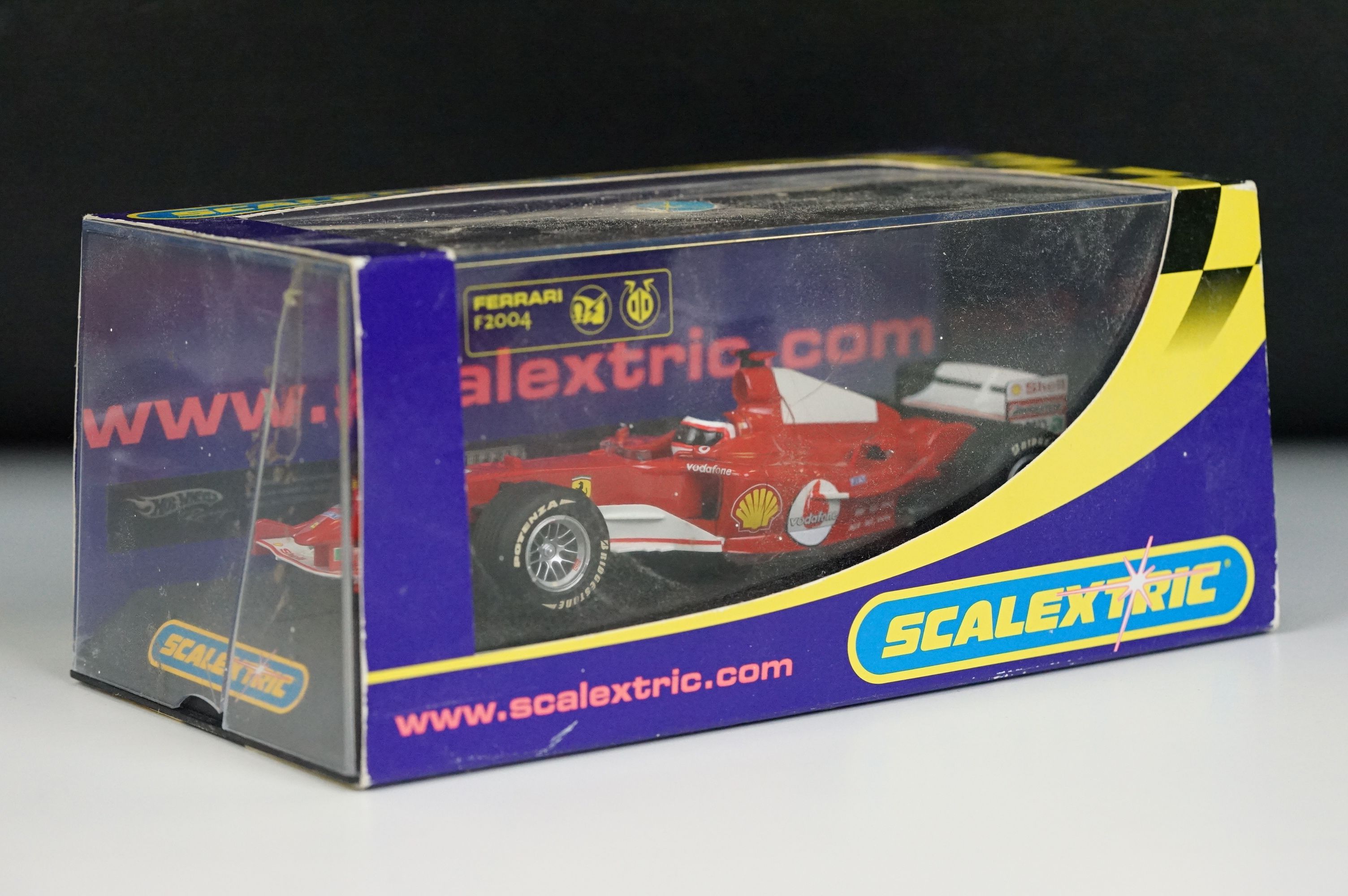 Five boxed / cased Scalextric slot cars to include C2667 McLaren Mercedes F1 MP4 16 No 10, C2677 - Image 8 of 11
