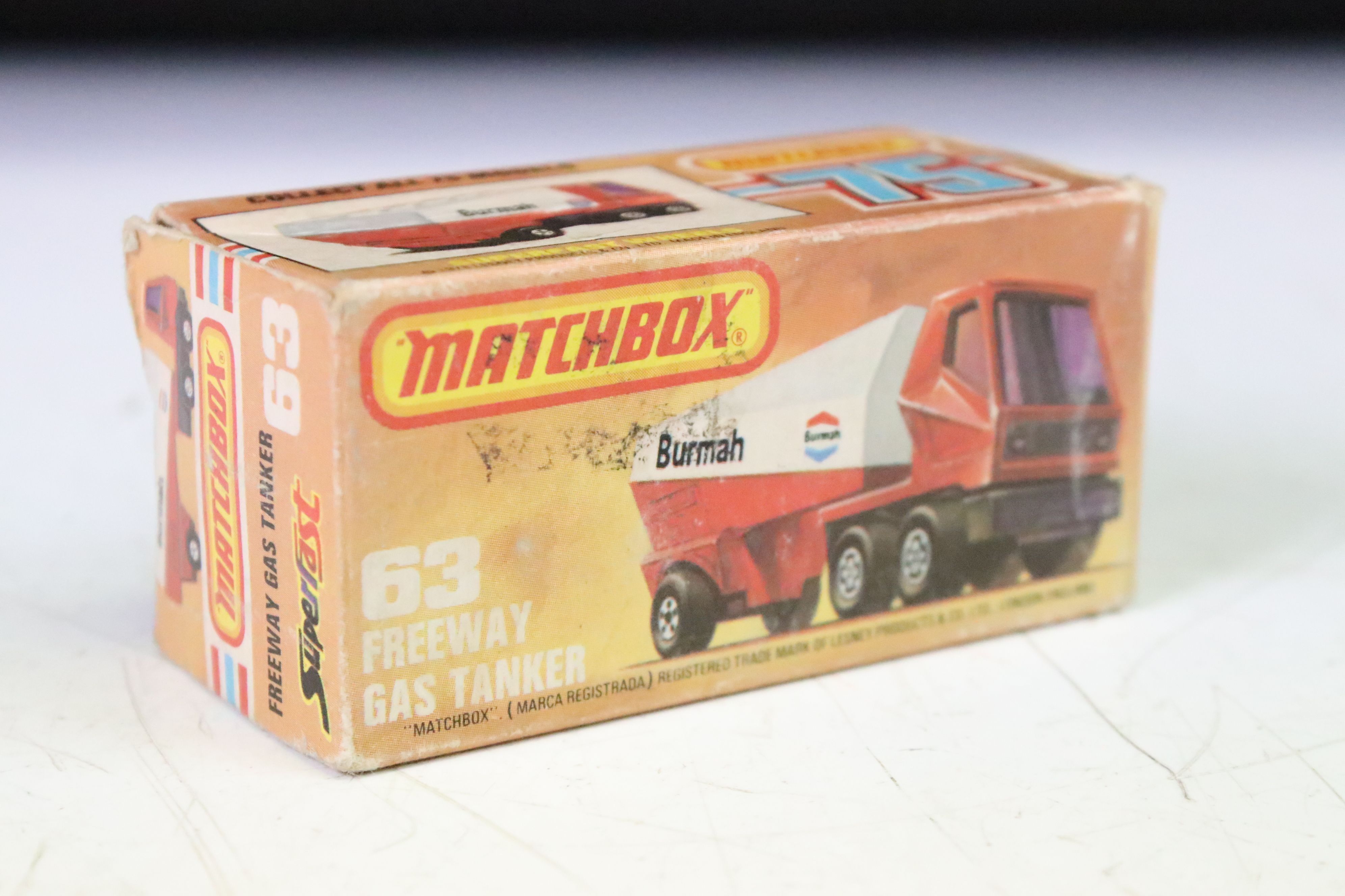 Ten boxed Matchbox 75 Series diecast models to include 68 Chevrolet Van, 63 Freeway Gas Tanker, 58 - Image 16 of 40