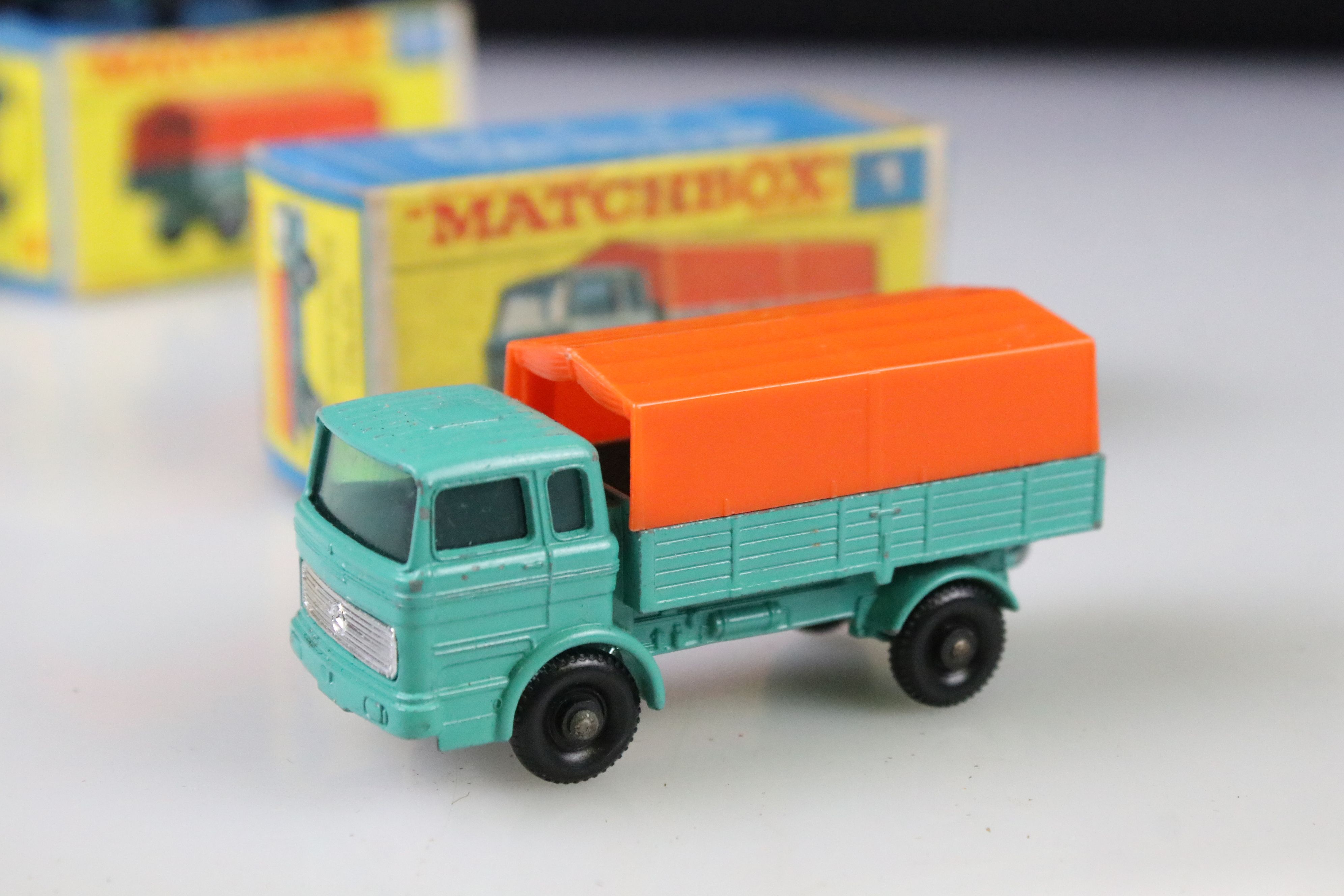 Nine boxed Matchbox Lesney 75 Series diecast models to include 1 Mercedes Truck, 42 Iron Fairy - Image 18 of 26