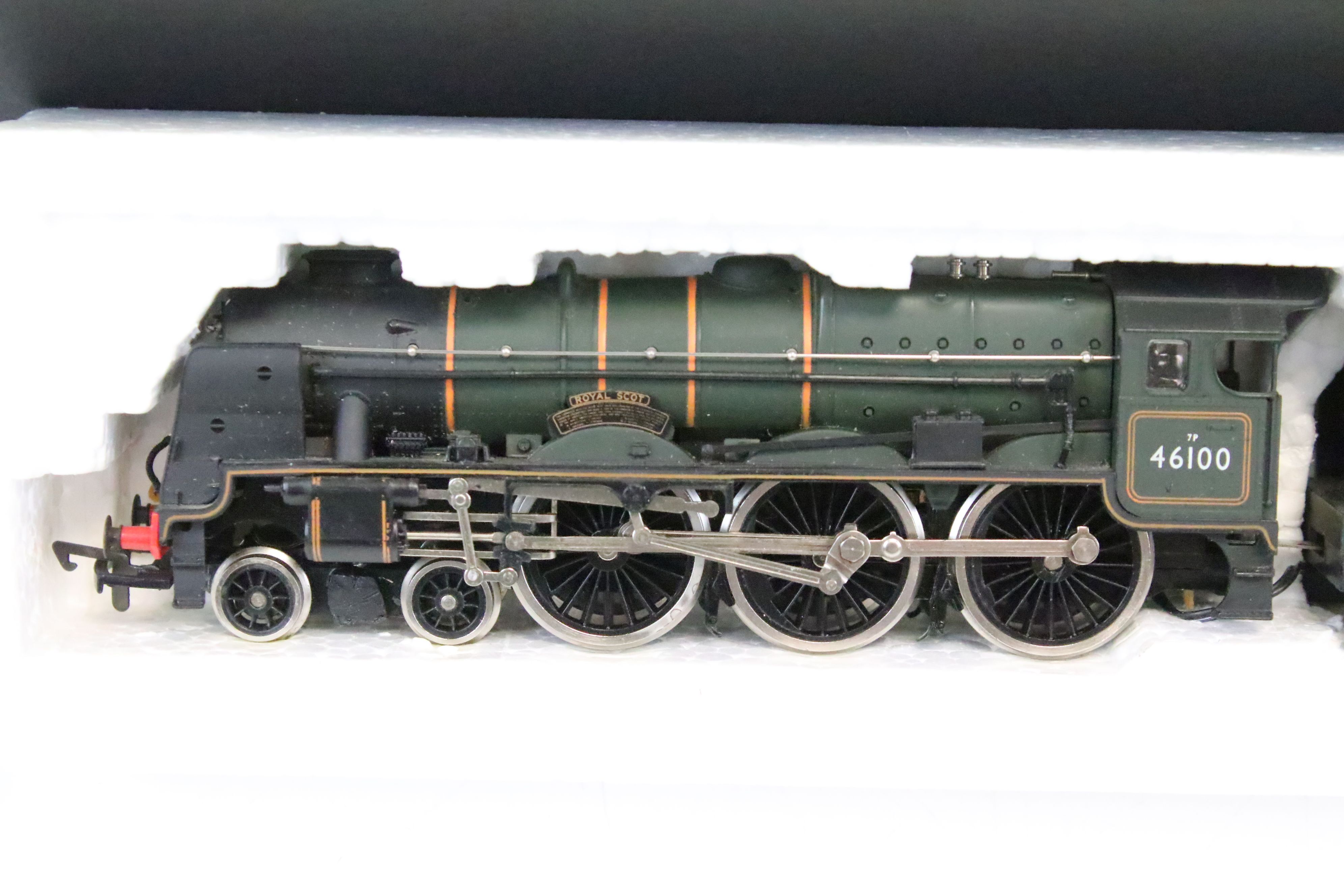 Five boxed OO gauge locomotives to include 2 x Palitoy Mainline (37074 4-6-0 Jubilee Class 5XP - Image 10 of 11