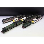 Hornby OO gauge InterCity 125 car and coach set plus a Wrenn Devises Castle locomotive and Hornby