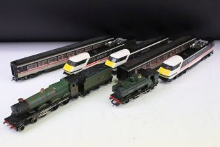 Hornby OO gauge InterCity 125 car and coach set plus a Wrenn Devises Castle locomotive and Hornby