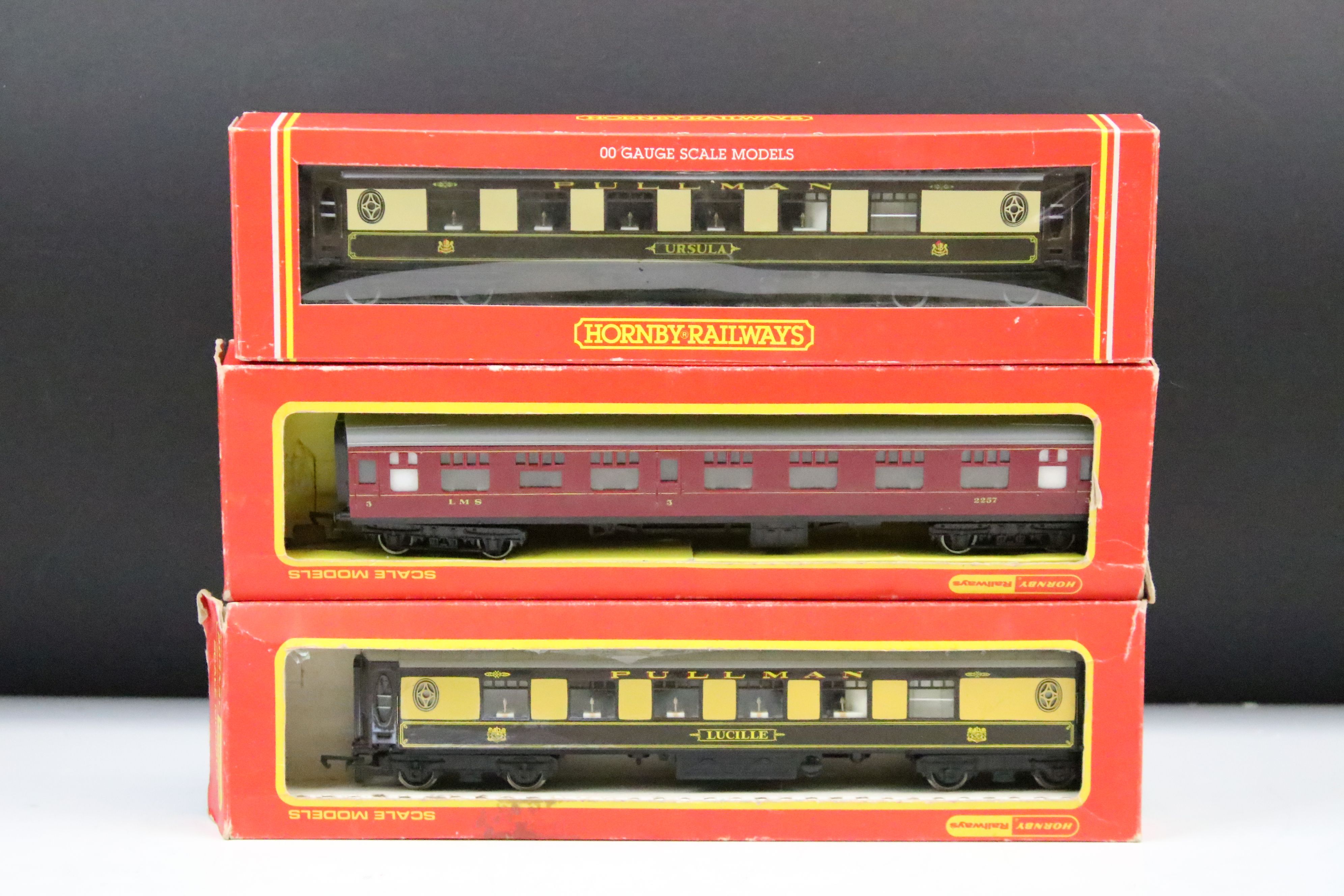 10 Boxed Hornby OO gauge items of rolling stock to include R223 Pullman 1st Class Parlour Car, - Image 3 of 5