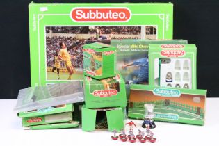 Subbuteo - Collection of boxed Subbuteo to include 60140, 61130, 61213, 61208, 61108, 63000 2 x (One