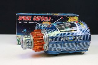 Boxed S.H. Horikawa Japanese Space Capsule battery operated tinplate model, circa 1960s, with seated