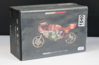 Boxed Paul's Model Art Minichamps Classic Bike Series No 8 Ducati 900 Racer IOM TT 1978 diecast