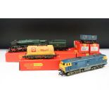 Boxed Hornby R758 BR Hymek Diesel Hydraulic Locomotive, a Triang R758 BR D7063 plus 5 x boxed Hornby