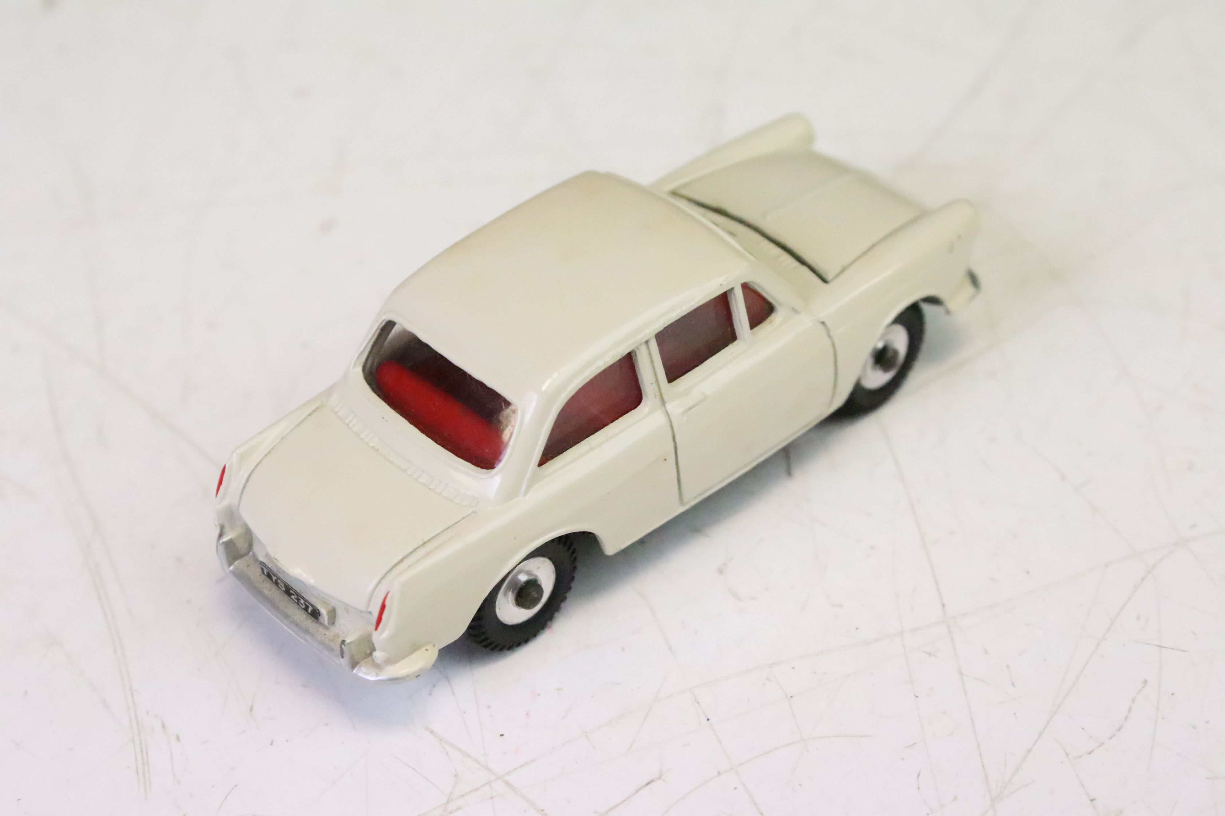 Three boxed Dinky diecast models to include 144 Volkswagen 1500 in white with red interior ( - Image 11 of 13