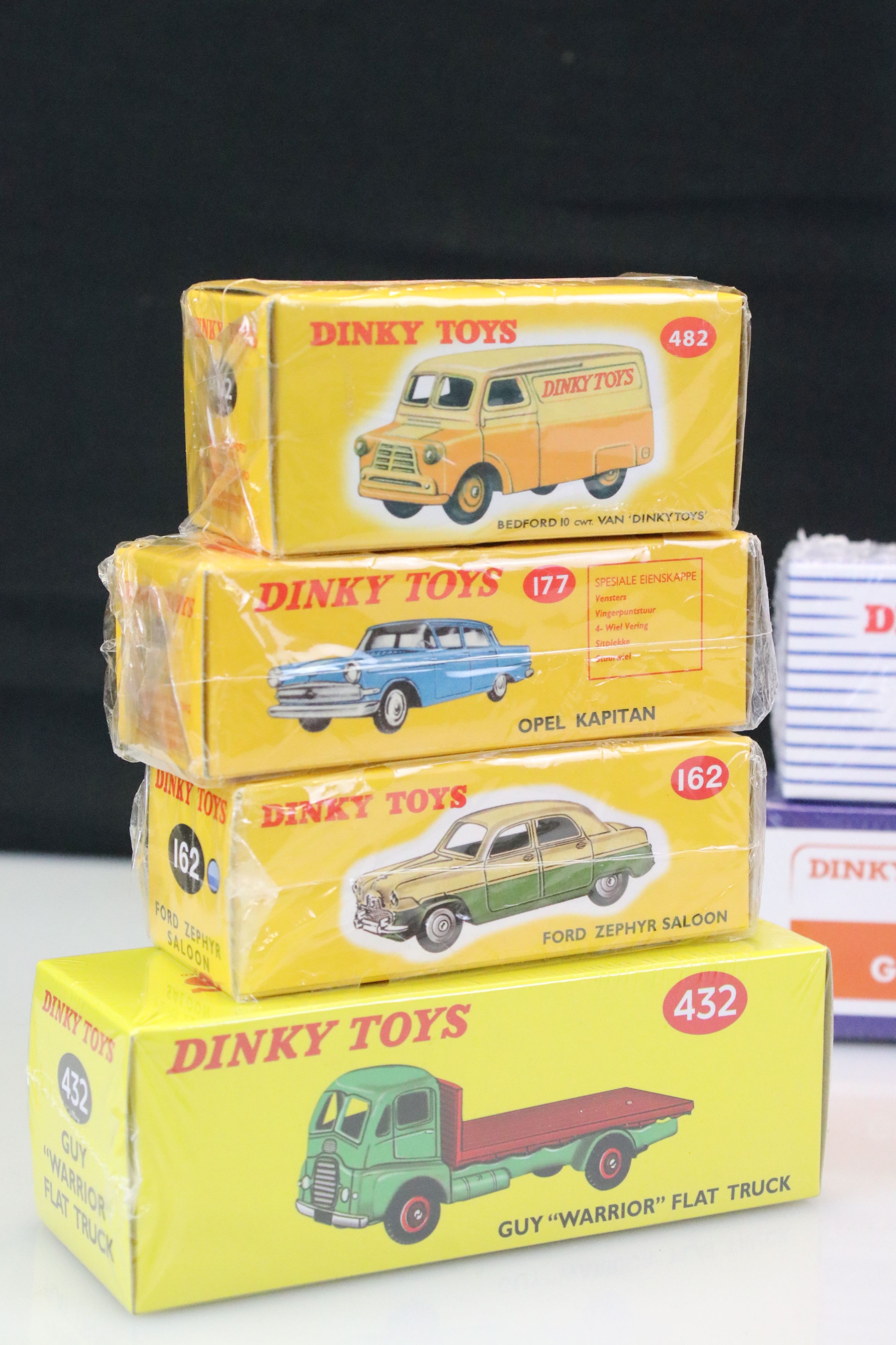 13 boxed Dinky Toys Atlas Editions diecast models to include 514 Guy Van, 512 Guy Flat Truck, 901 - Image 2 of 4