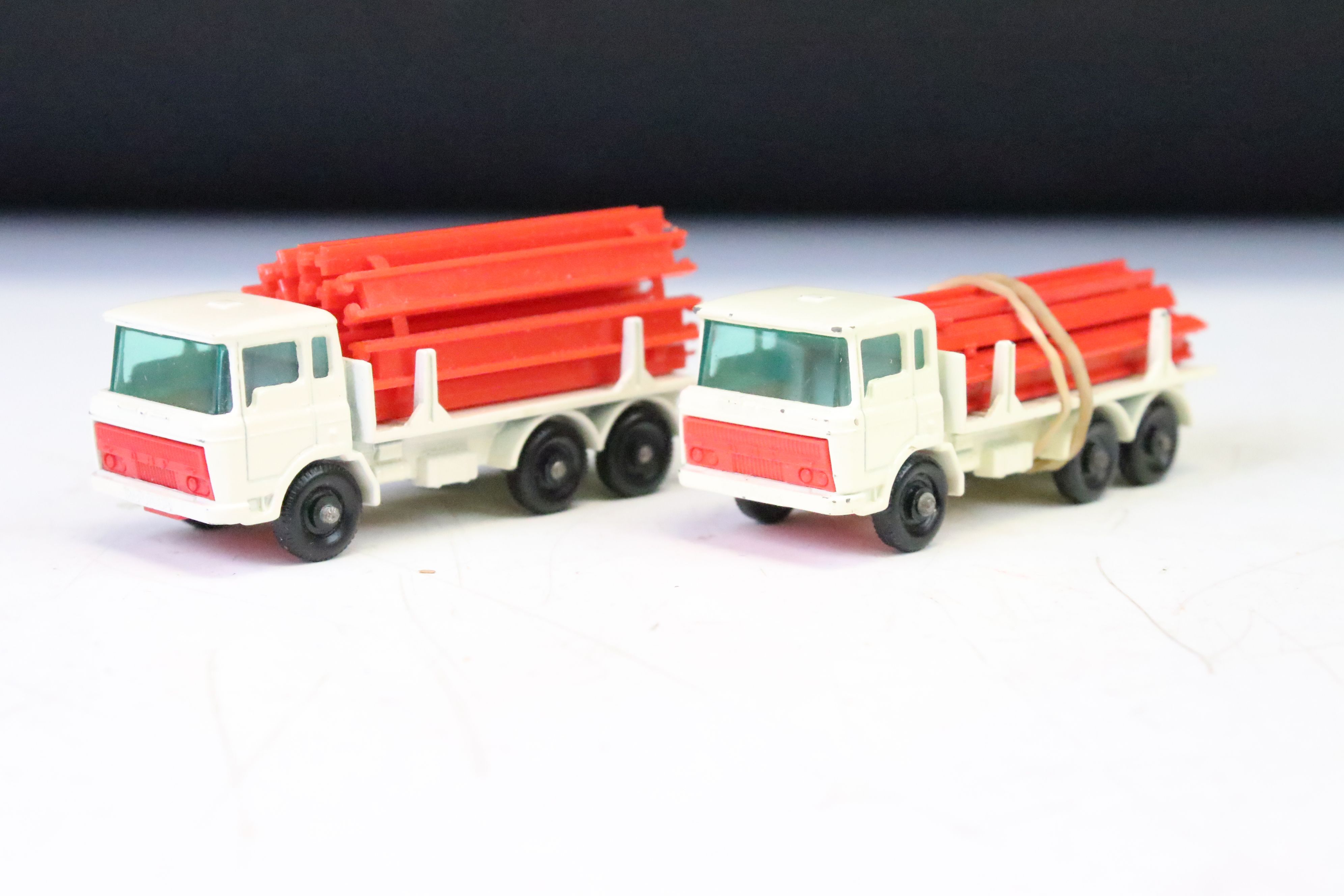 10 Boxed Matchbox 75 Series diecast models to include 51 8 Wheel Tipper, 2 x 47 DAF Tipper Container - Image 26 of 33