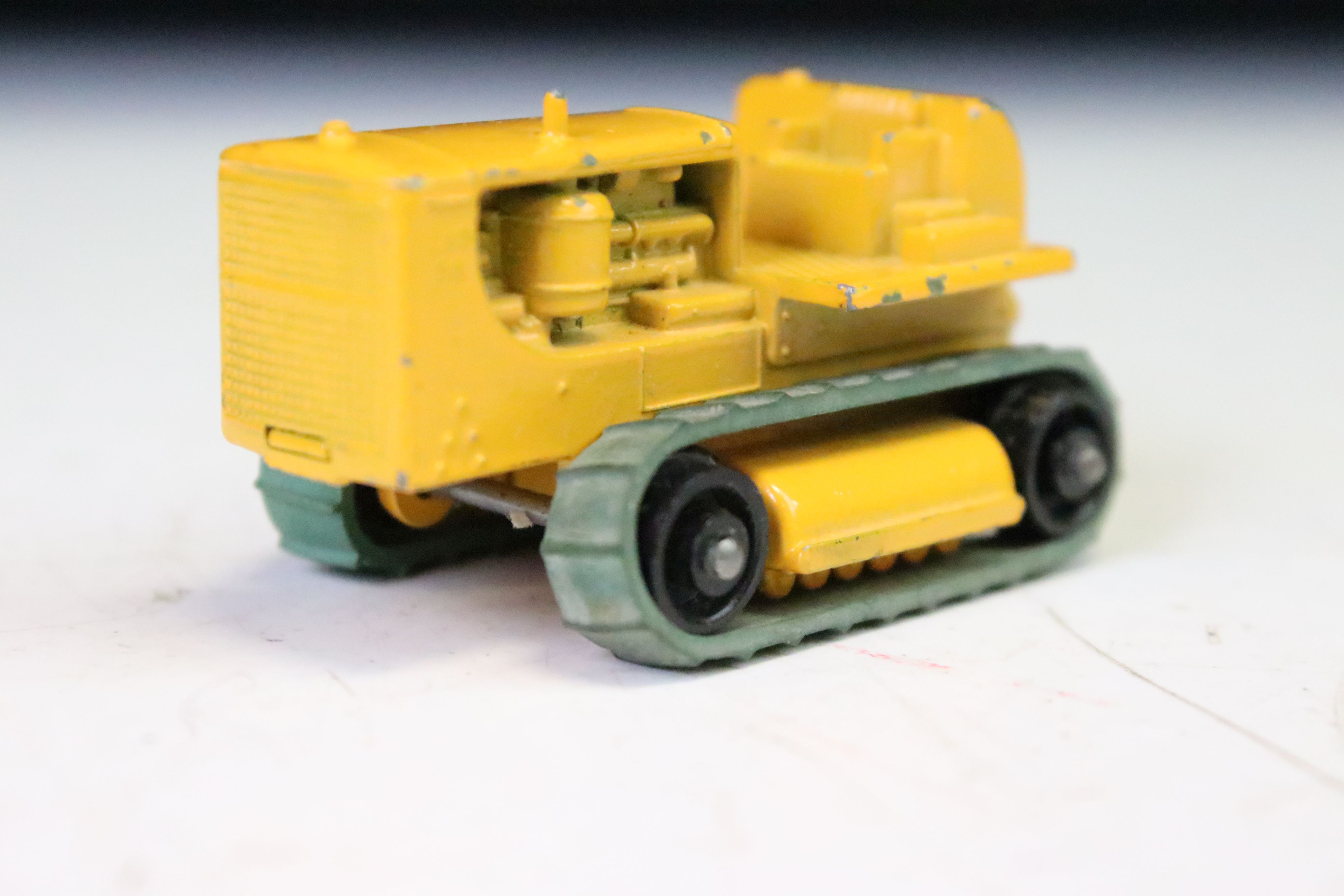 10 Boxed Matchbox 75 Series diecast models to include 51 8 Wheel Tipper, 2 x 47 DAF Tipper Container - Image 14 of 33