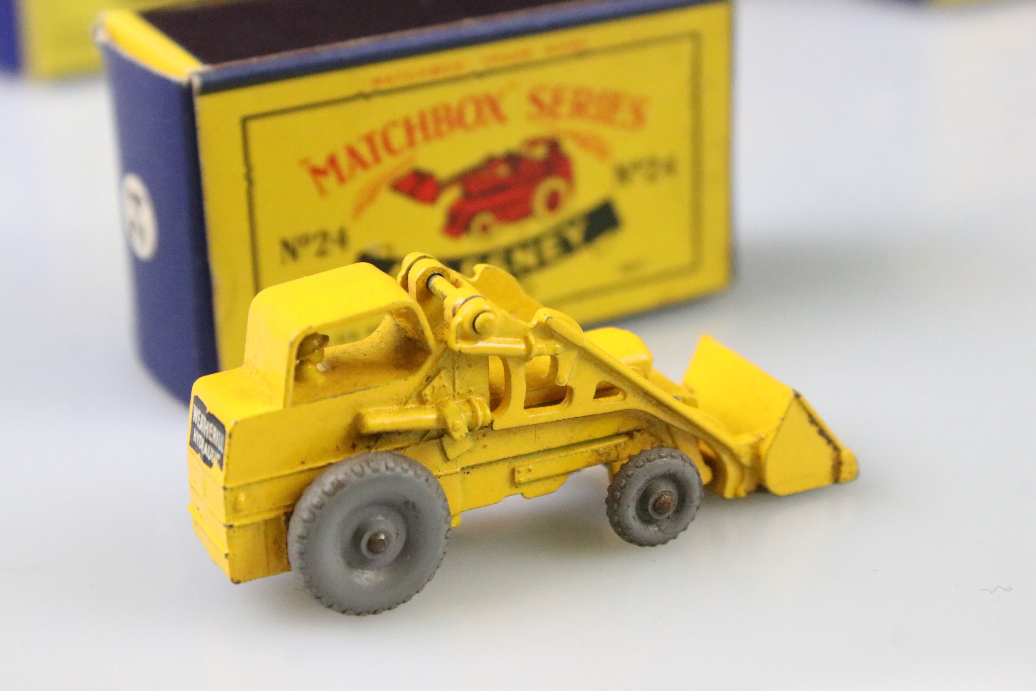 10 Boxed Matchbox Lesney 75 Series diecast models to include 1 Diesel Road Roller, 49 Army Half - Image 8 of 26
