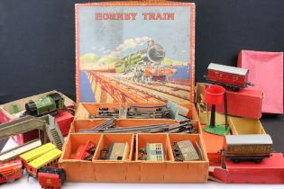 Collection of Hornby O gauge model railway to include boxed No 2 Mixed Goods Set featuring 4 x items