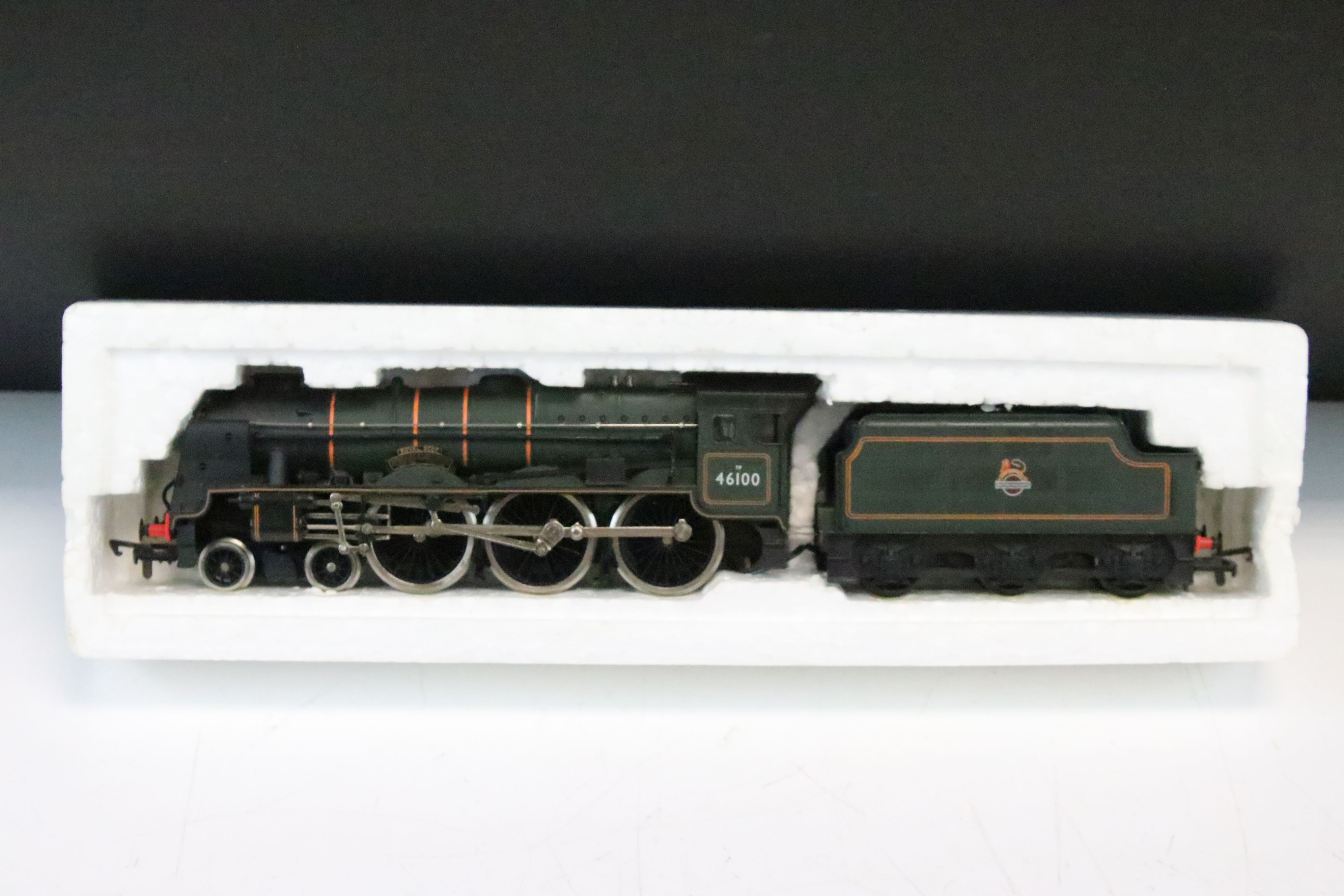 Five boxed OO gauge locomotives to include 2 x Palitoy Mainline (37074 4-6-0 Jubilee Class 5XP - Image 9 of 11