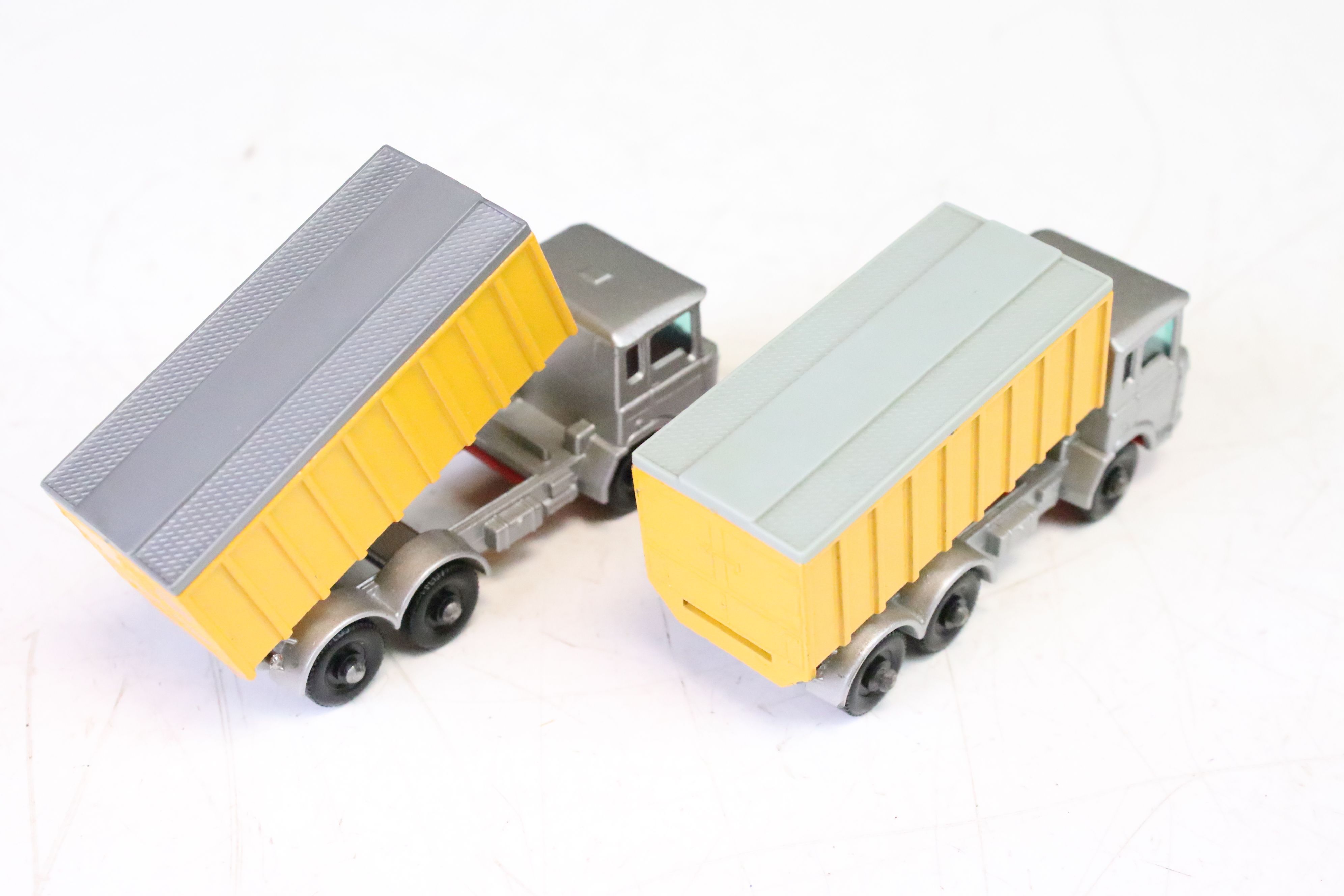 10 Boxed Matchbox 75 Series diecast models to include 51 8 Wheel Tipper, 2 x 47 DAF Tipper Container - Image 23 of 33
