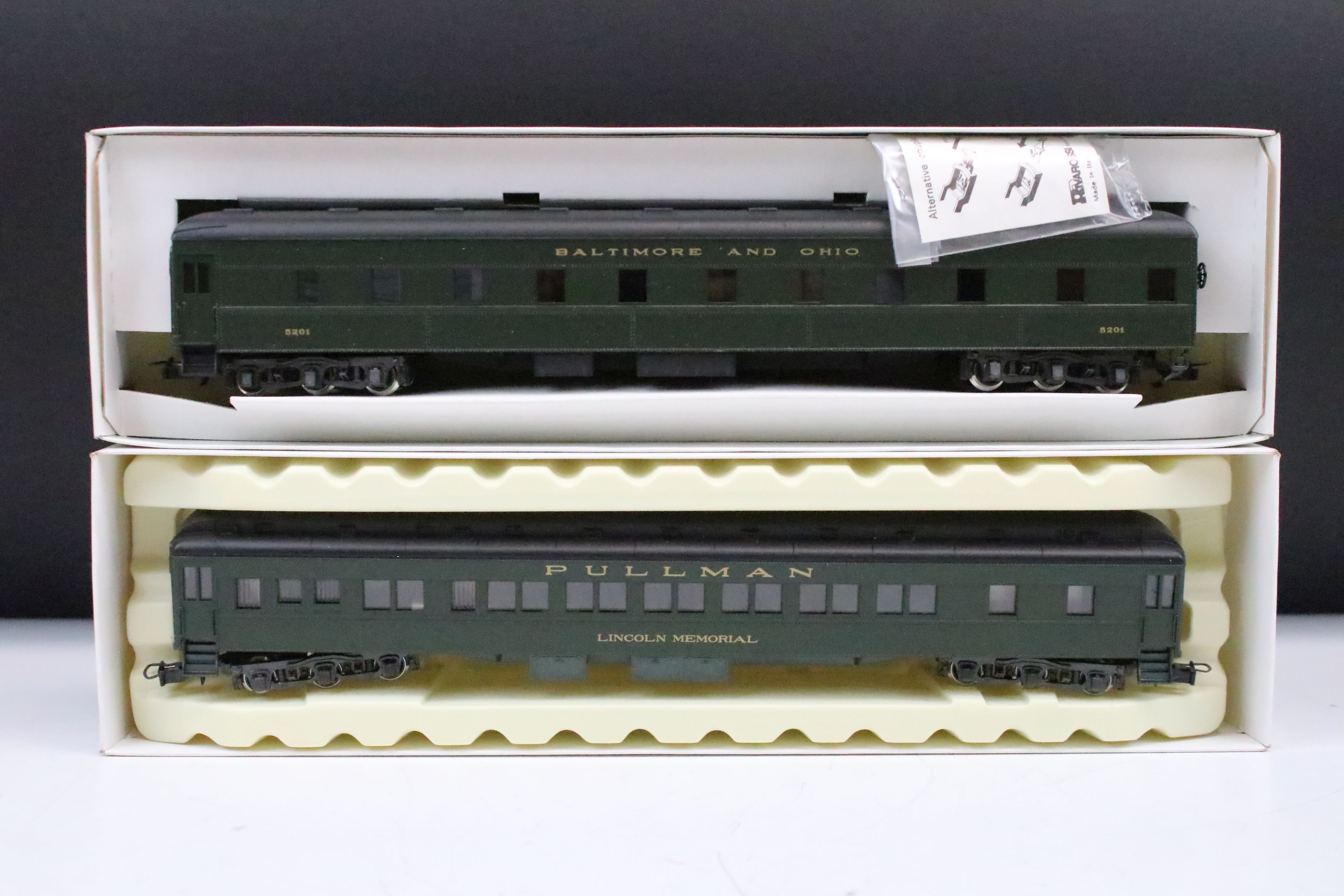 Six boxed Rivarossi items of rolling stock to include 2693, 2695, 2793, 2692, 2793-0 and 2694 - Image 2 of 5