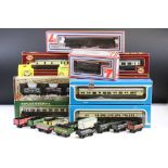 12 Boxed OO gauge items of rolling stock to include 8 x Airfix, 2 x Lima, 1 x Replica and a Bachmann