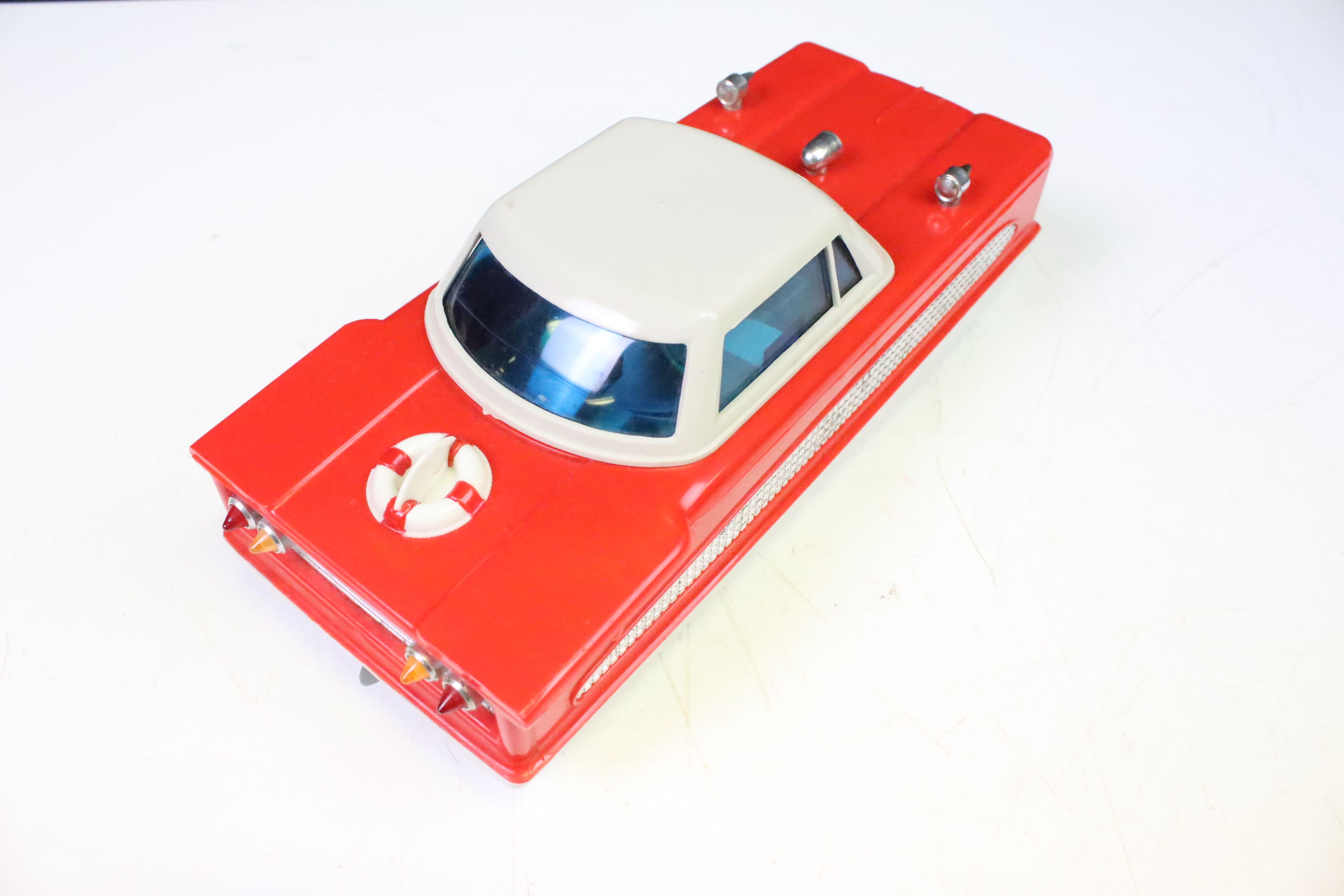 Boxed HIS (Hong Kong) battery operated No R3317 Amphibious Car plastic model in red & white, vg with - Image 3 of 4