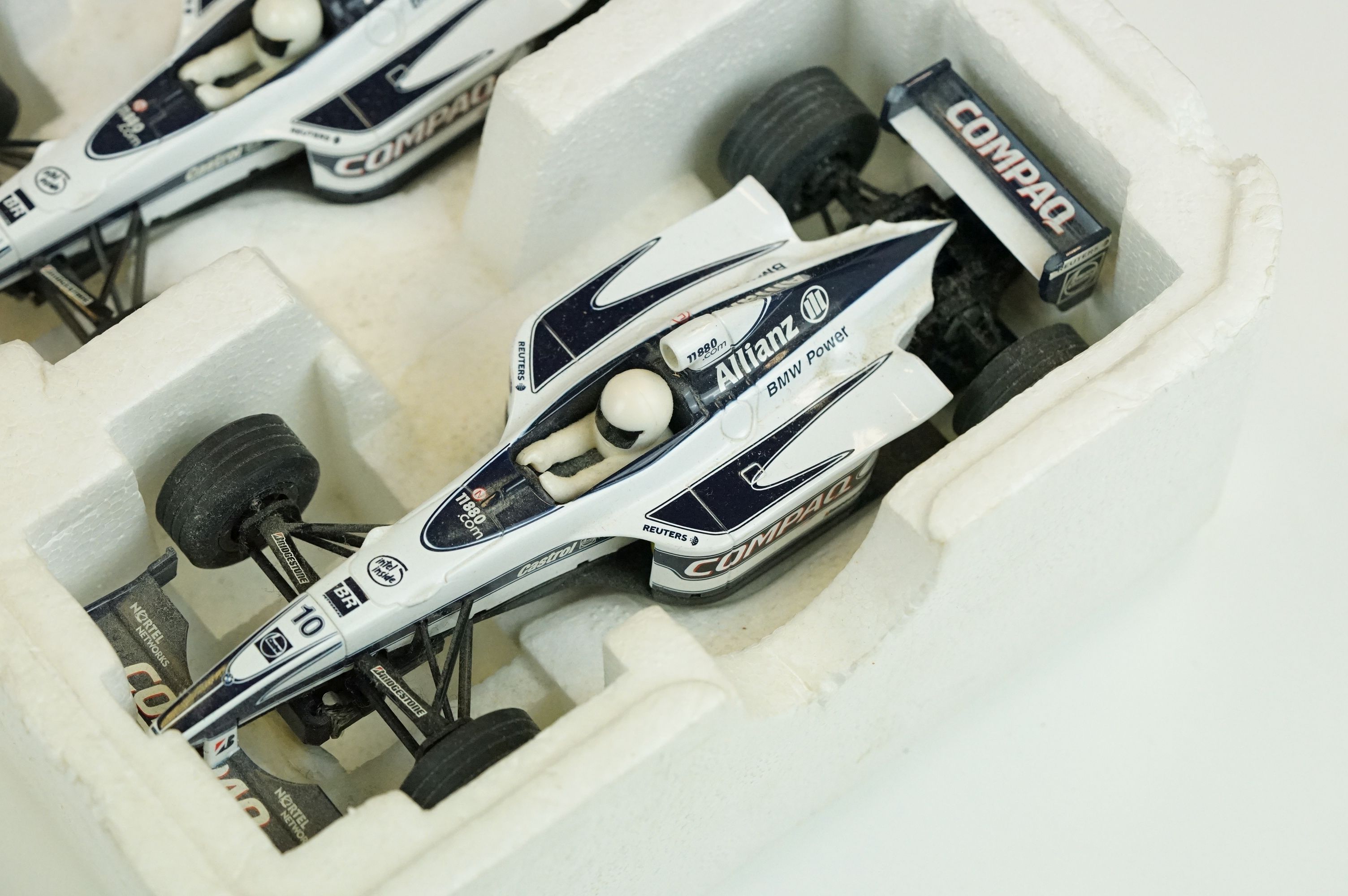 13 Scalextric slot cars to include Williams FW 20 Twin Pack etc, 10 slot cars in original - Image 12 of 17